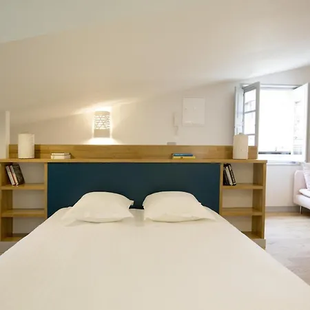 Centre Historique - Tour Du Pin 3