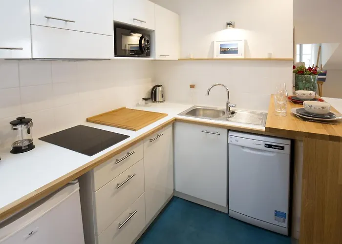 Centre Historique - Tour Du Pin 3